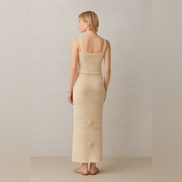 Golden Apricot Bloom Set-Elegant Crochet Beige Maxi Dress - Picture 3 of 5